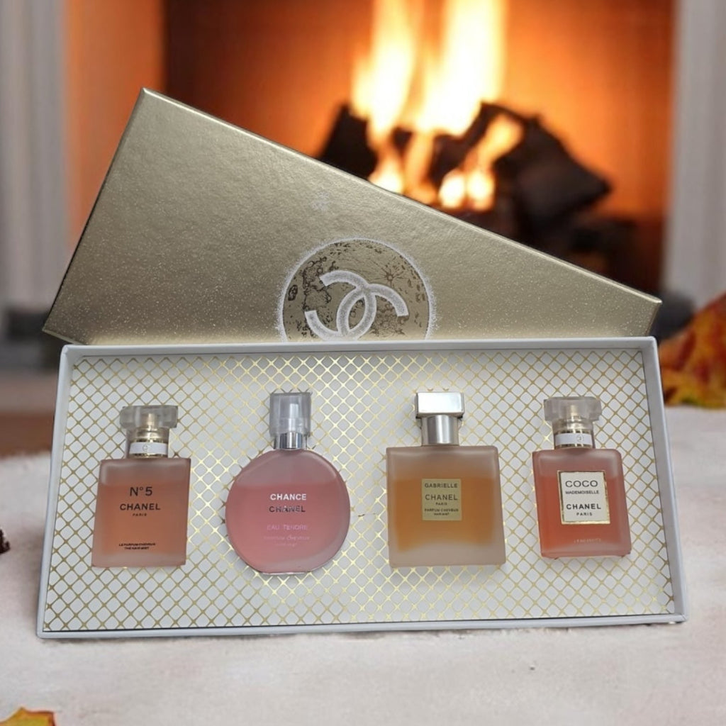 Chanel - Mini Perfume Set © - Zambeel